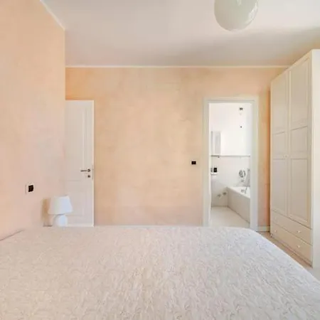 Casa Robutti B * Alassio